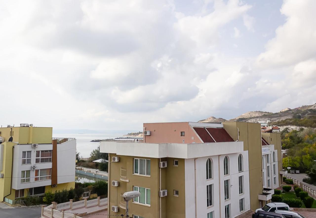 Apartment Lilia Kavarna Dış mekan fotoğraf